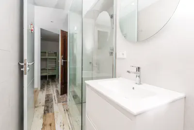 Main bathroom